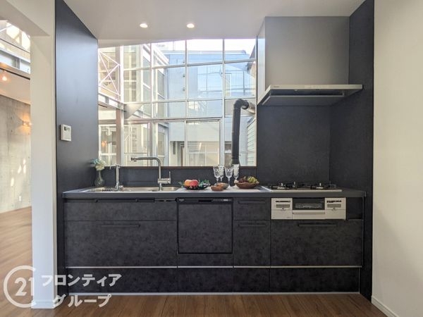 神戸市東灘区魚崎中町１丁目　中古一戸建て