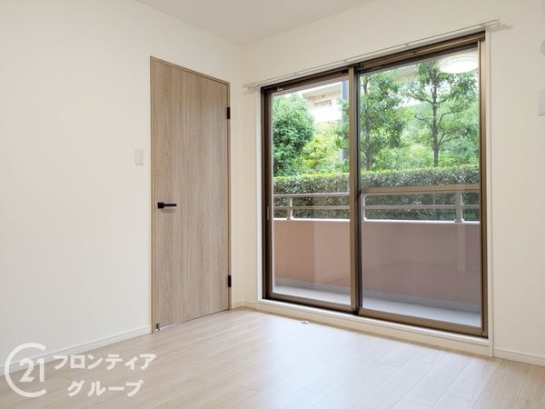 ロイヤルヴィーゼ芦屋ソルコート　中古マンション