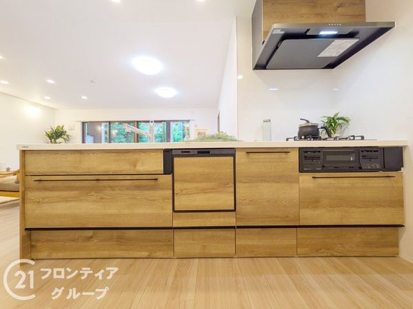 ロイヤルヴィーゼ芦屋ソルコート　中古マンション