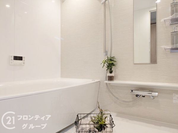 ロイヤルヴィーゼ芦屋ソルコート　中古マンション