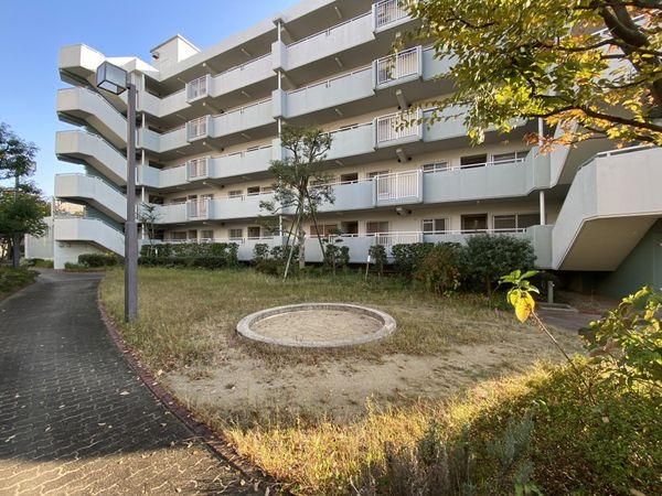 グリーンヒルズ鷹取　中古マンション