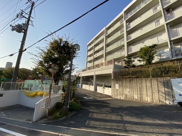 グリーンヒルズ鷹取　中古マンション
