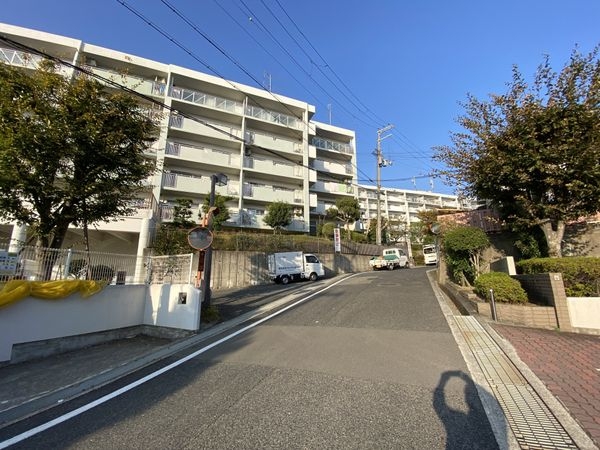 グリーンヒルズ鷹取　中古マンション