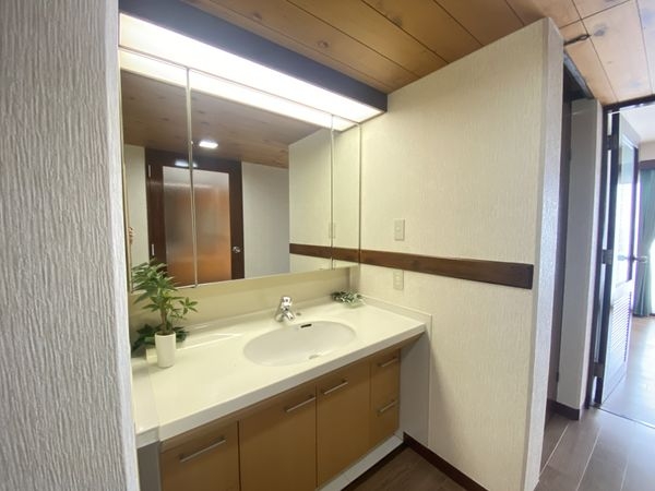 メゾン岡本2号棟　中古マンション