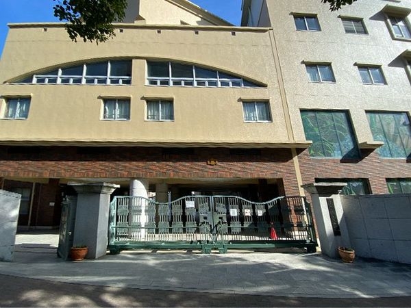 諏訪山スカイハイツ 中古マンション(神戸市立神戸生田中学校)