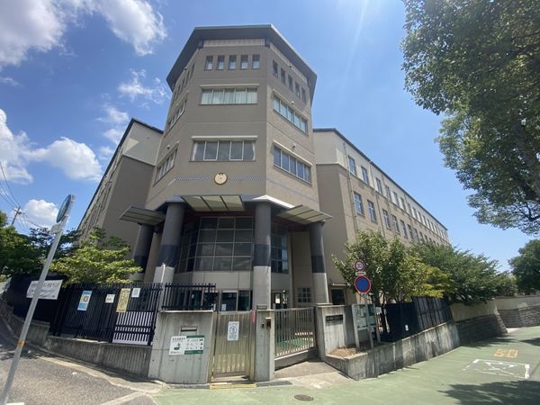 プラザ高羽 中古マンション(神戸市立高羽小学校)