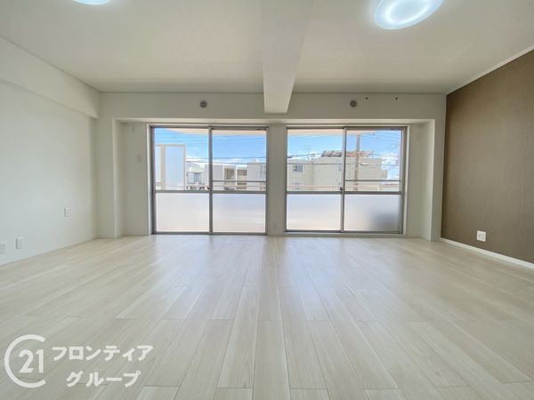 摂津コーラルハイツ　中古マンション