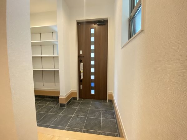 神戸市中央区野崎通２丁目　新築一戸建て　C号地