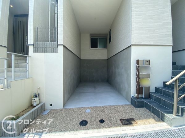 神戸市中央区野崎通２丁目　新築一戸建て　C号地