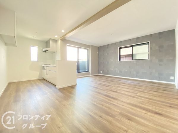 神戸市長田区上池田１丁目　新築一戸建て