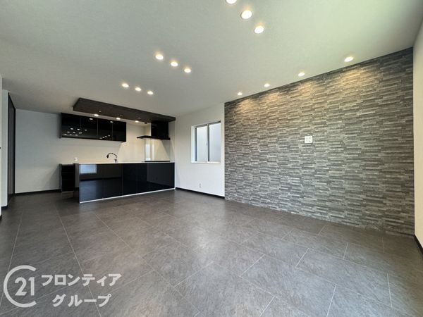 神戸市長田区滝谷町３丁目　新築一戸建て