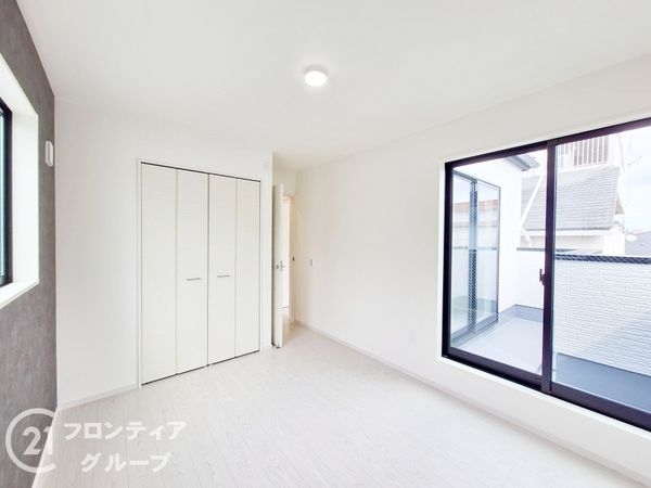 神戸市中央区野崎通６丁目　新築一戸建て　１期　２号棟