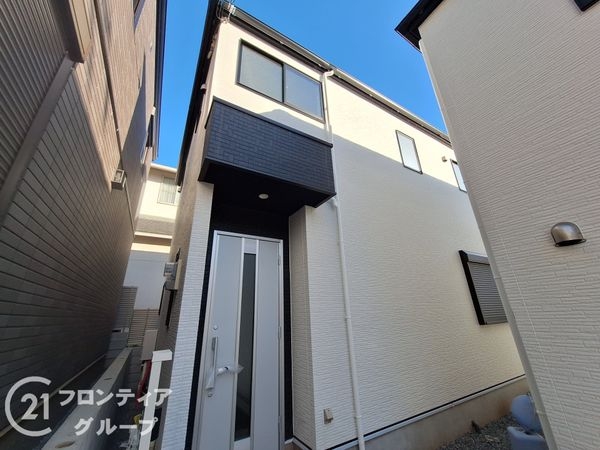 神戸市中央区野崎通６丁目　新築一戸建て　１期　２号棟