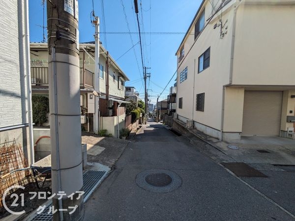 神戸市中央区野崎通６丁目　新築一戸建て　１期　２号棟