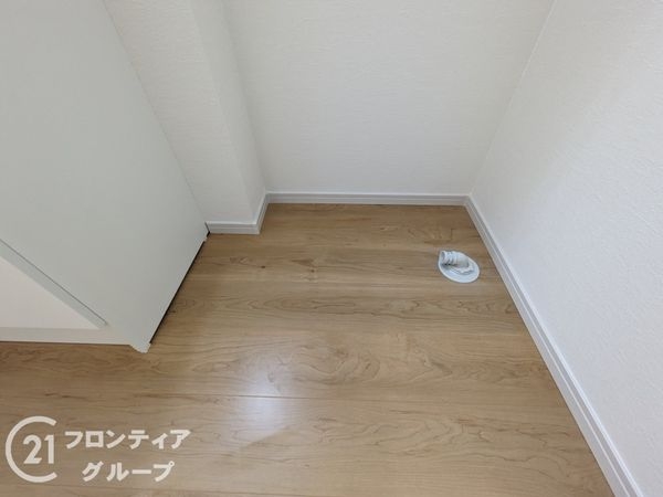 神戸市中央区野崎通６丁目　新築一戸建て　１期　３号棟