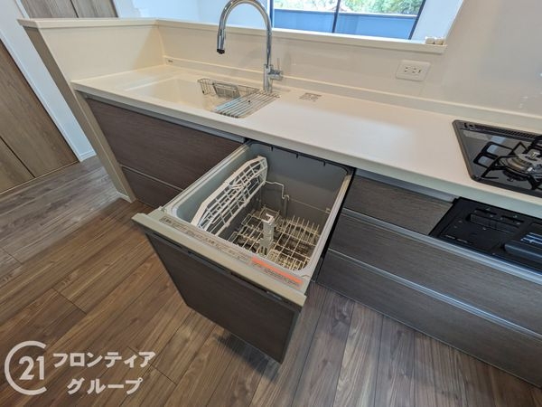 神戸市東灘区本山町田辺　新築一戸建て
