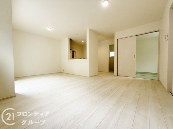 神戸市兵庫区氷室町１丁目　新築一戸建て　３号棟