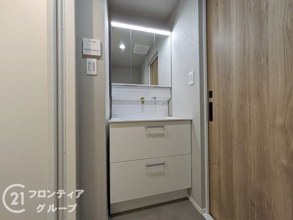 ＲＩＣイーストコート７番街１番館　中古マンション