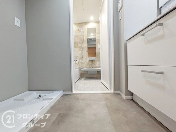 ＲＩＣイーストコート７番街１番館　中古マンション