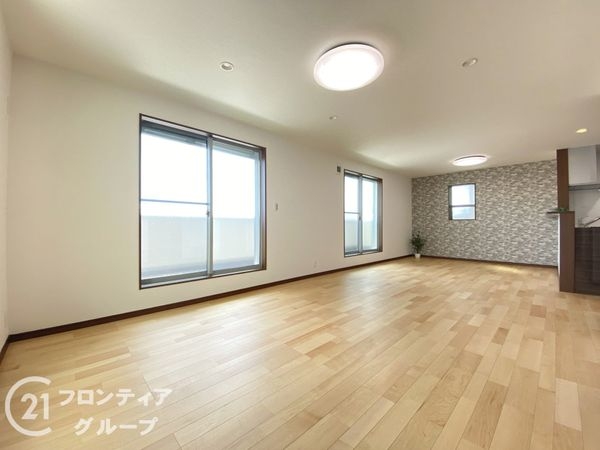神戸市中央区野崎通２丁目　新築一戸建て　D号地