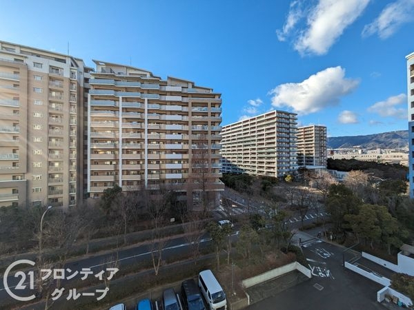 ＲＩＣウエストコート４番街西棟２番館　中古マンション