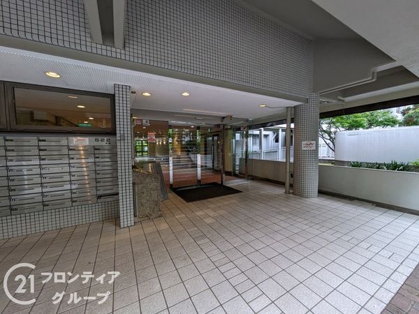 ＲＩＣウエストコート４番街西棟２番館　中古マンション