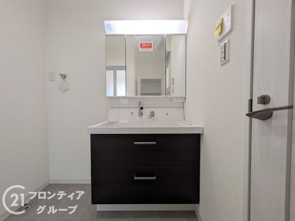 神戸市兵庫区上祇園町　新築一戸建て