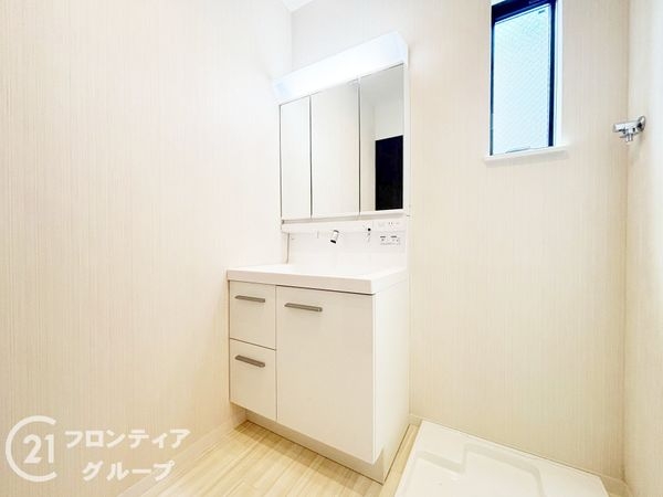 神戸市兵庫区荒田町３丁目　新築一戸建て　B号地
