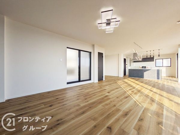 神戸市東灘区西岡本７丁目の中古一戸建て