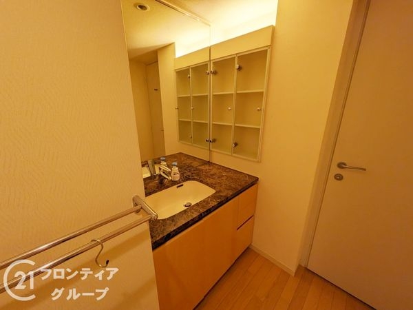 新神戸アパートメント　中古マンション