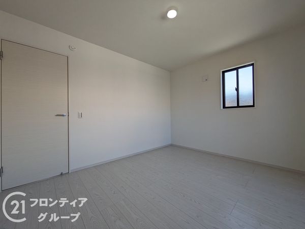 神戸市東灘区鴨子ヶ原３丁目　新築一戸建て　１期　２号棟