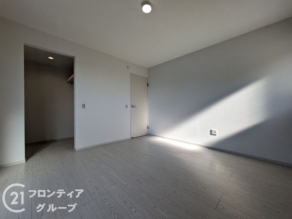 神戸市東灘区鴨子ヶ原３丁目　新築一戸建て　１期　２号棟