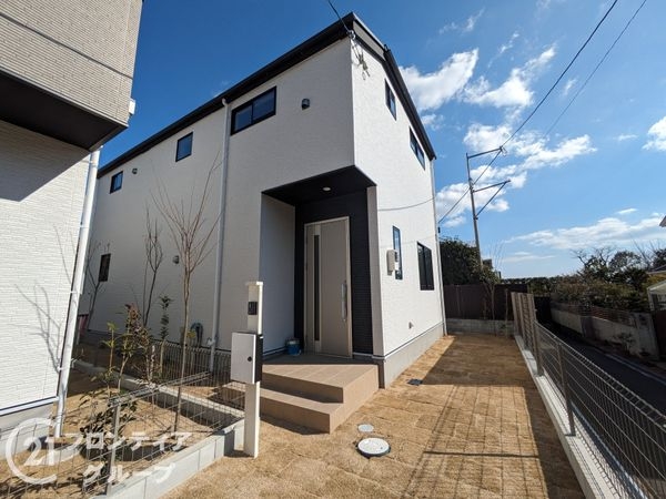 神戸市東灘区鴨子ヶ原３丁目　新築一戸建て　１期　１号棟