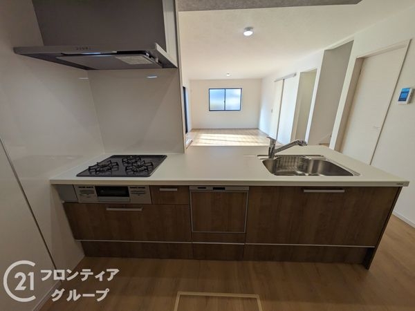 神戸市東灘区鴨子ヶ原３丁目　新築一戸建て　１期　１号棟