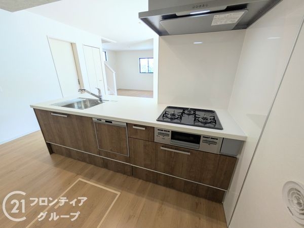 神戸市兵庫区矢部町　新築一戸建て