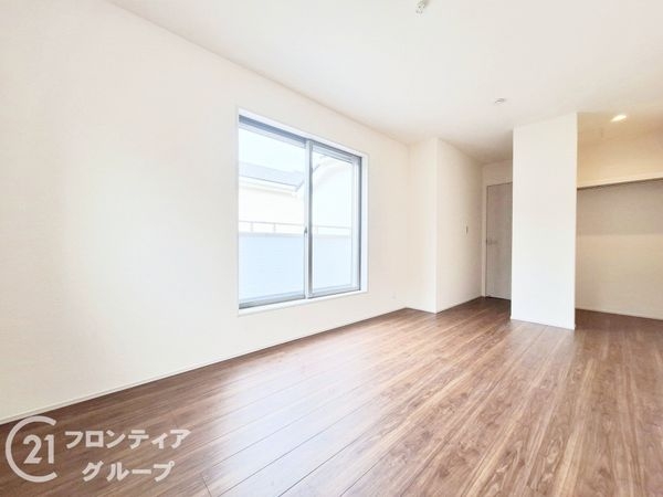 神戸市灘区青谷町４丁目　新築一戸建て　３号棟