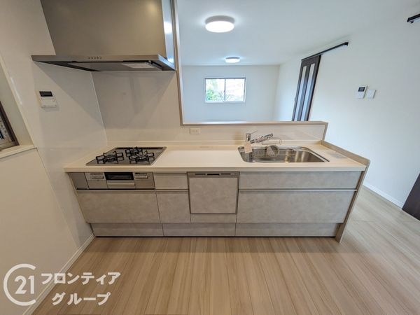 神戸市東灘区青木３丁目　新築一戸建て　１号地