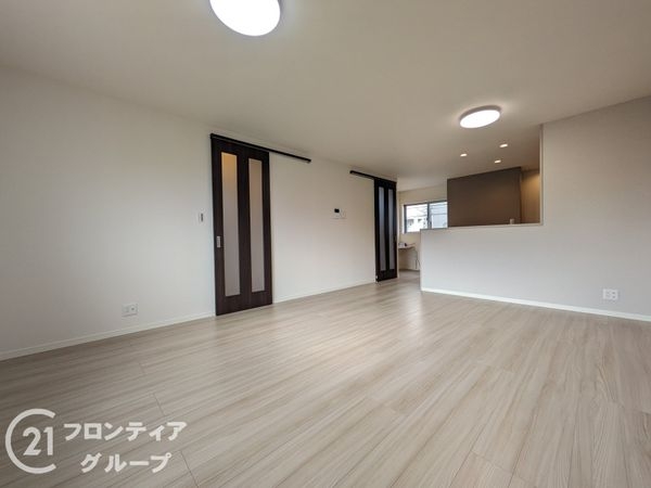 神戸市東灘区青木３丁目　新築一戸建て　１号地