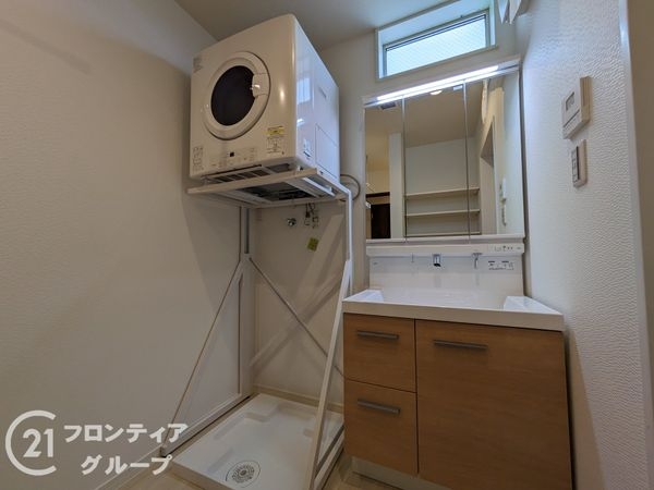 神戸市東灘区青木３丁目　新築一戸建て　２号地