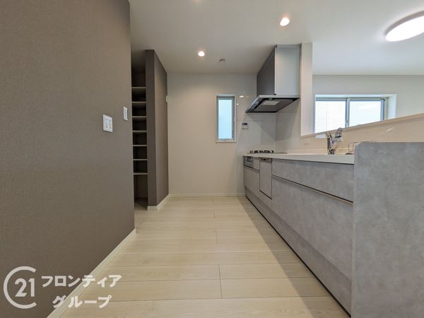 神戸市東灘区青木３丁目　新築一戸建て　２号地