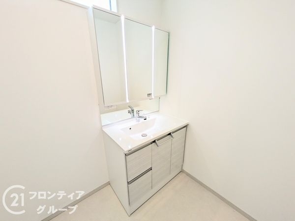 神戸市長田区松野通３丁目　新築一戸建て　７号棟