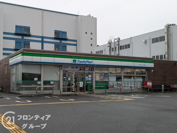 RICウエストコート五番街2番館 中古マンション(ファミリーマート六甲アイランド西店)