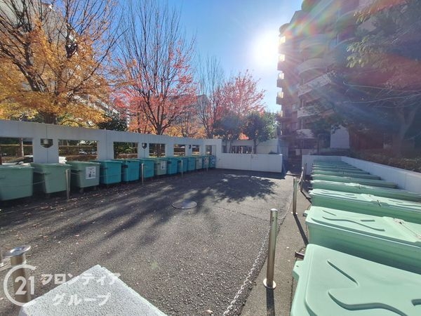 RICウエストコート五番街2番館　中古マンション