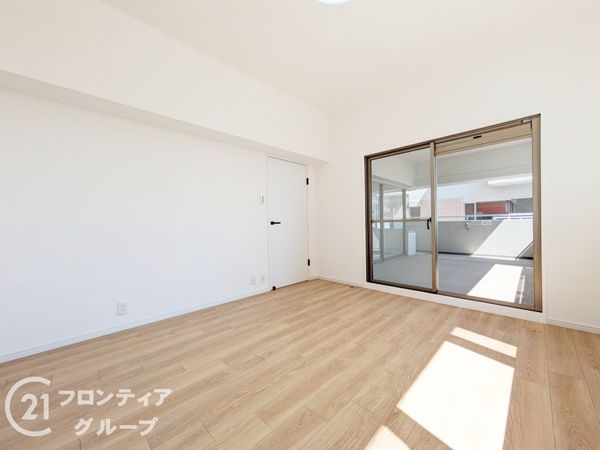 RICイーストコート五番街141棟　中古マンション