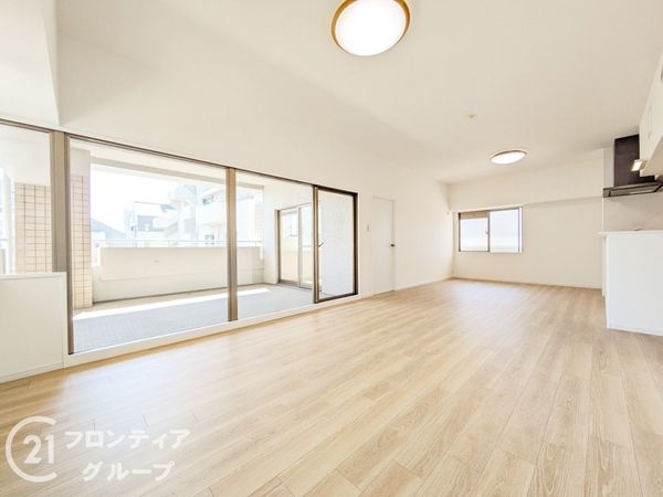 RICイーストコート五番街141棟　中古マンション