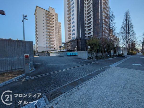 ＲＩＣイーストコート８番街１番館　中古マンション
