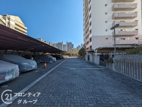 ＲＩＣイーストコート８番街１番館　中古マンション