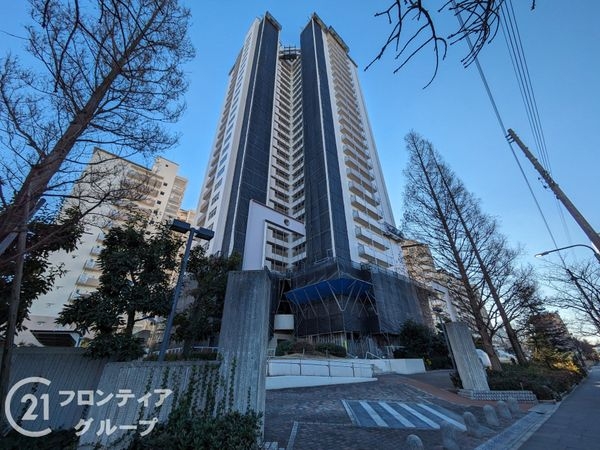 ＲＩＣイーストコート８番街１番館　中古マンション