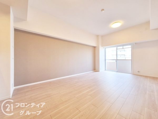 ＲＩＣイーストコート８番街１番館　中古マンション