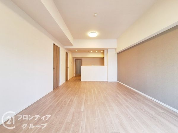 ＲＩＣイーストコート８番街１番館　中古マンション
